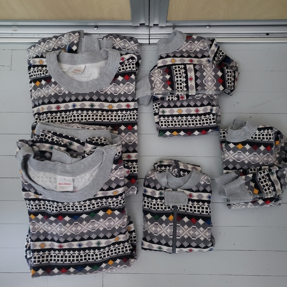 HANNAH ANDERSSON Family Christmas PJs - Picture 1 of 7